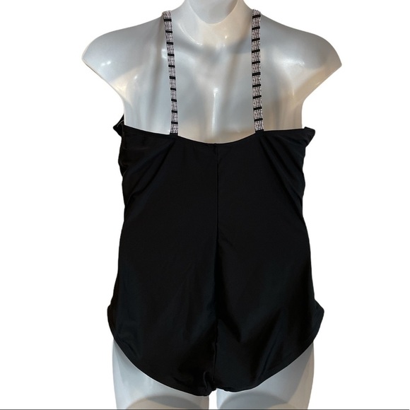 Black one-piece Swimsuit with mesh trim. New with tags size 24W - Picture 3 of 7